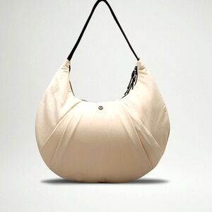 Lululemon Pleated Shoulder Bag 10Litre NWT Mohave Tan/Black